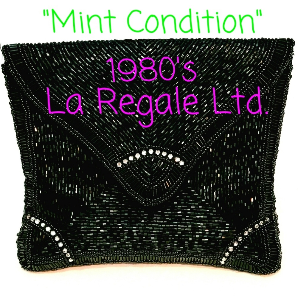 🔴 "Mint Cond." Vintage La Regale Beaded Clutch